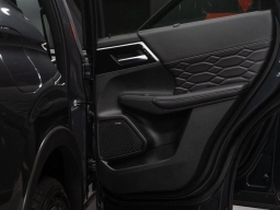 Mitsubishi Outlander SEL FWD 2026