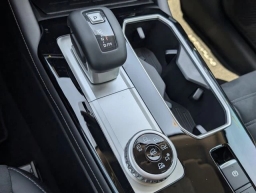 Mitsubishi Outlander SE S-AWC 2025