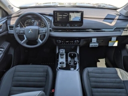 Mitsubishi Outlander SE S-AWC 2025