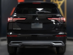 Mitsubishi Outlander SE S-AWC 2025