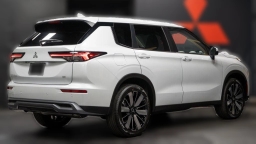 Mitsubishi Outlander SE S-AWC 2025