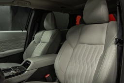 Mitsubishi Outlander Platinum Edition S-AWC 2025