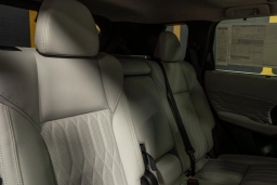 Mitsubishi Outlander Platinum Edition S-AWC 2025