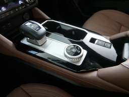 Mitsubishi Outlander SEL S-AWC 2025