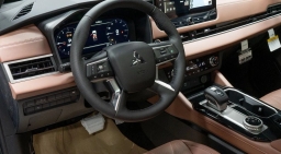 Mitsubishi Outlander SEL S-AWC 2026