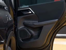 Mitsubishi Outlander Plug-In Hybrid ES S-AWC 2025