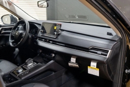 Mitsubishi Outlander Plug-In Hybrid ES S-AWC 2025