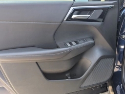 Mitsubishi Outlander Plug-In Hybrid SE S-AWC 2025