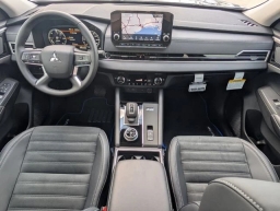 Mitsubishi Outlander Plug-In Hybrid SE S-AWC 2025