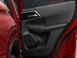 Mitsubishi Outlander Plug-In Hybrid SE S-AWC 2025