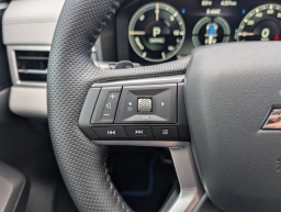 Mitsubishi Outlander Plug-In Hybrid SEL S-AWC 2025