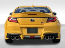 Toyota GR86 Yuzu Edition Manual (Natl) 2026