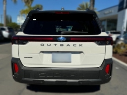 Subaru Outback Premium AWD 2026