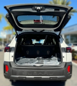 Subaru Outback Premium AWD 2026