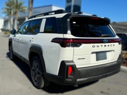 Subaru Outback Premium AWD 2026