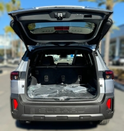 Subaru Outback Premium AWD 2026