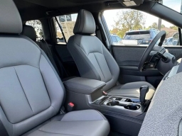 Subaru Outback Premium AWD 2026