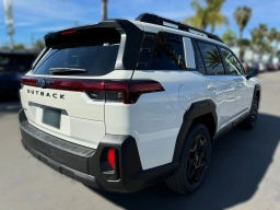 Subaru Outback Limited AWD 2026