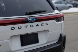 Subaru Outback Limited AWD 2026