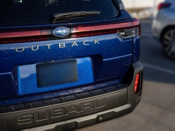 Subaru Outback Touring AWD 2026