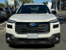 Subaru Outback Touring AWD 2026