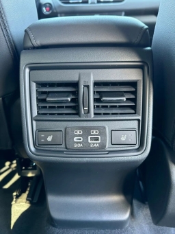 Subaru Outback Touring AWD 2026