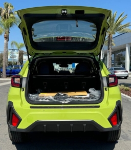 Subaru Crosstrek Limited Hybrid AWD 2026