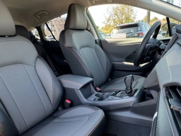 Subaru Crosstrek Limited Hybrid AWD 2026