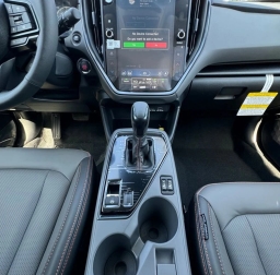 Subaru Crosstrek Limited Hybrid AWD 2026