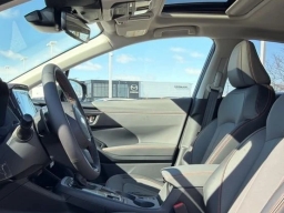 Subaru Crosstrek Limited Hybrid AWD 2026