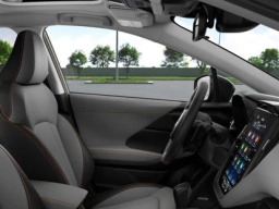 Subaru Crosstrek Limited Hybrid AWD 2026