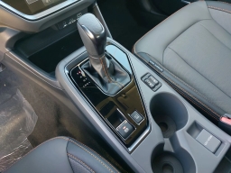 Subaru Crosstrek Limited Hybrid AWD 2026