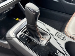 Subaru Crosstrek Limited Hybrid AWD 2026