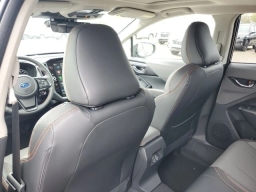 Subaru Crosstrek Limited Hybrid AWD 2026