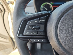 Subaru Crosstrek Limited Hybrid AWD 2026