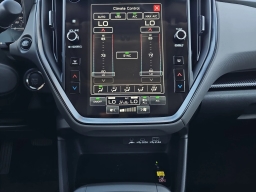 Subaru Crosstrek Limited Hybrid AWD 2026