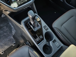 Subaru Crosstrek Limited Hybrid AWD 2026