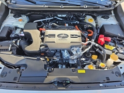 Subaru Crosstrek Limited Hybrid AWD 2026