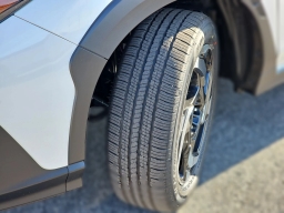 Subaru Crosstrek Limited Hybrid AWD 2026