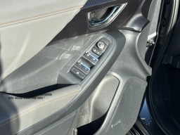 Subaru Crosstrek Limited Hybrid AWD 2026
