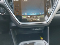 Subaru Crosstrek Limited Hybrid AWD 2026