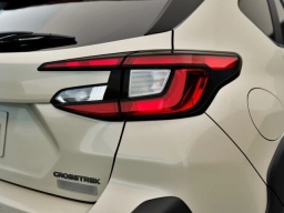 Subaru Crosstrek Limited Hybrid AWD 2026