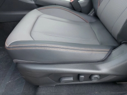 Subaru Crosstrek Limited Hybrid AWD 2026