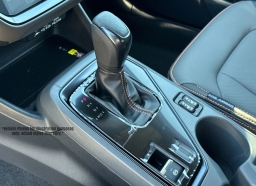 Subaru Crosstrek Limited Hybrid AWD 2026