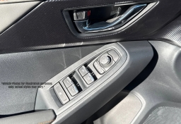 Subaru Crosstrek Limited Hybrid AWD 2026