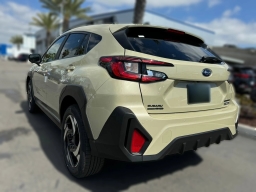 Subaru Crosstrek Limited Hybrid AWD 2026