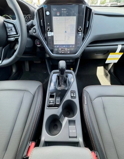 Subaru Crosstrek Limited Hybrid AWD 2026