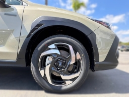 Subaru Crosstrek Limited Hybrid AWD 2026