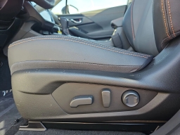 Subaru Crosstrek Limited Hybrid AWD 2026