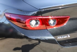 Mazda Mazda3 Sedan 2.5 S Select Sport FWD 2026